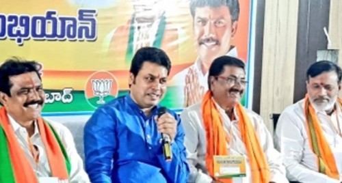 Visit by BJP central leaders boost party cadres in Telangana
