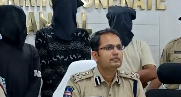 వరంగల్ లో సెక్స్ రాకెట్ గుట్టు రట్టు 