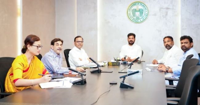 అంతర్జాతీయ యువజన దినోత్సవం సంధర్భంగా యువతకు సీఎం రేవంత్ రెడ్డి శుభాకాంక్షలు
