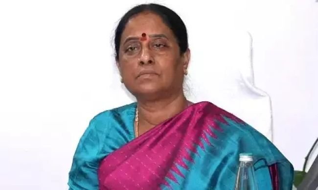 మంత్రి కొండా సురేఖపై ఎమ్మెల్యేల తిరుగుబాటు