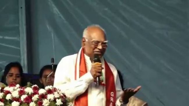 నిజాలతో మాట్లాడే కేటీఆర్ యువతకు కనెక్ట్ అయ్యారు