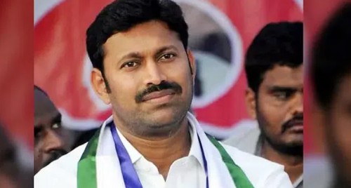 దూసుకొస్తున్న సైక్లోన్ జవాద్