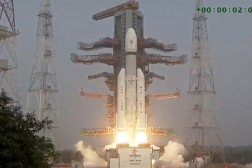 ISRO launches its heaviest satellite 'BlueBird 6'