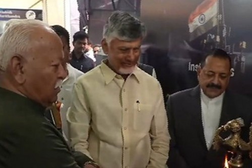 RSS Chief Plays Major Role in Nation Building, Says Chandrababu Naidu