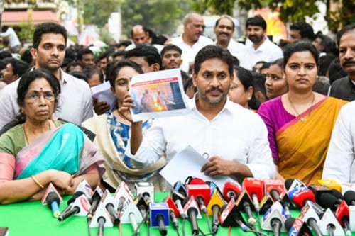 YSRCP leaders must not fear false cases, says Jagan Reddy