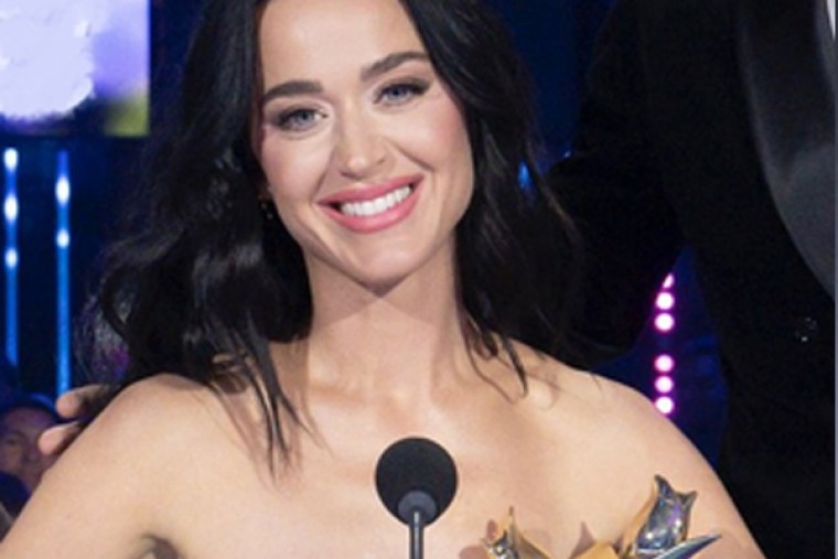 Katy Perry gets emotional as she bids adieu to American Idol after seven seasons