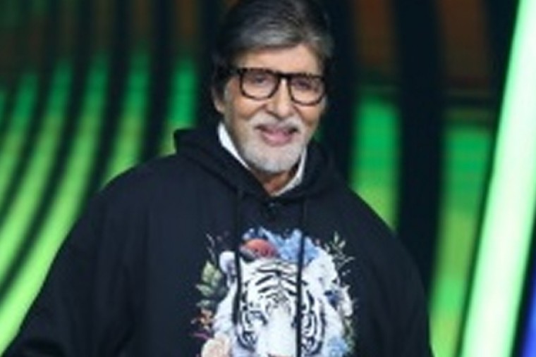 Amitabh Bachchan dreams of boarding an Aircraft carrier