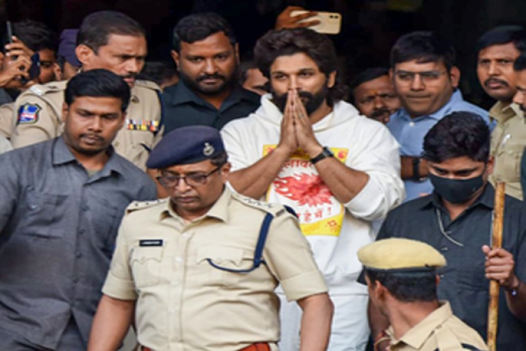 Allu Arjun steps out of jail after spending night