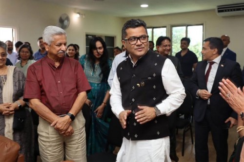 India's Minister Praises Indian Community in Papua New Guinea During Independence Visit