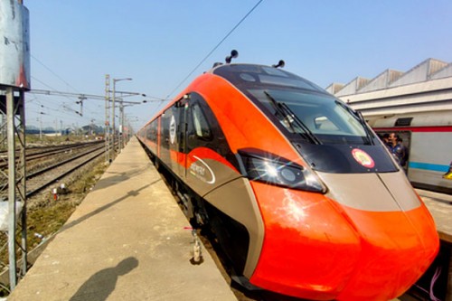 RPF writes to Kaliachak Police over possible stoning of Vande Bharat Sleeper train once it leaves Malda after inauguration by PM