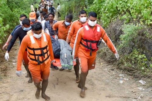 Six pilgrims killed as overloaded mini-truck falls into canal near Ludhiana; divers look for more bodies
