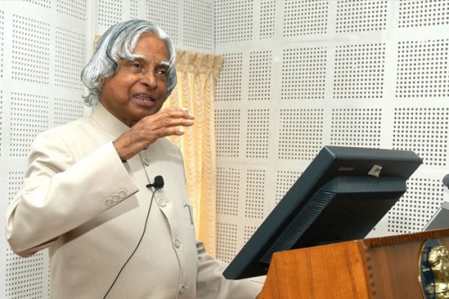 Governors, CMs of Telugu states pay tributes to A.P. J. Abdul Kalam