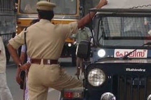 Six on-duty Kerala cops suspended for consuming alcohol