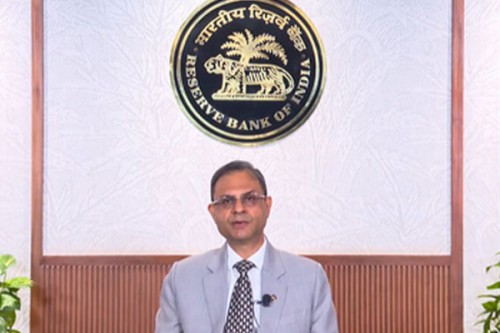 RBI to raise gold loan-to-value ratio to 85 pc for small borrowers