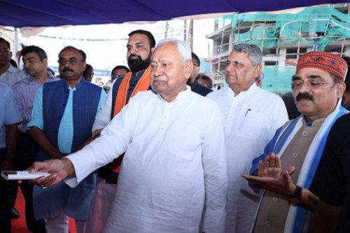 CM Nitish lays foundation stone for 2 major road, bridge projects in Patna