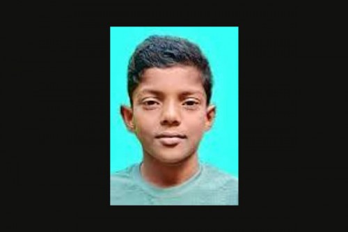 Heart-rending scenes at Kochi airport as woman returns from Kuwait for son's funeral