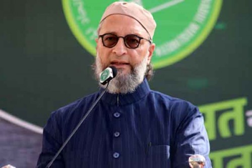 Owaisi criticises Haj airfare hike, seeks withdrawal of circular and refund for pilgrims