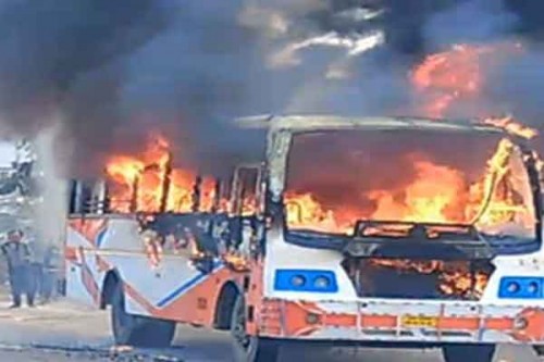 Miraculous escape for passengers as bus goes up in flames in Kerala