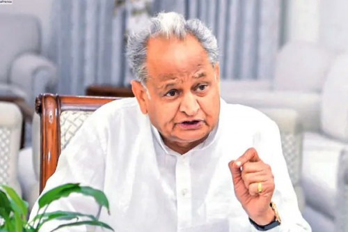 Ashok Gehlot defends Gandhis, criticises BJP over ED and issues in Rajasthan