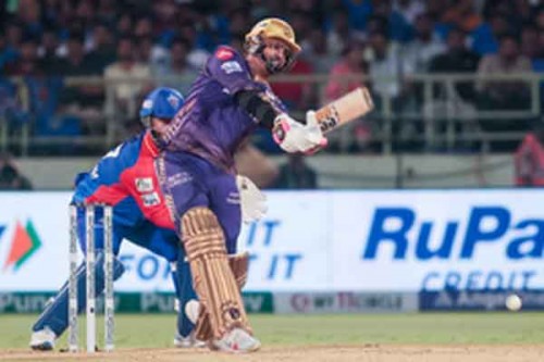 'Their batting is so deep, they can afford to take that risk', says Clarke on KKR sending Narine as an opener
