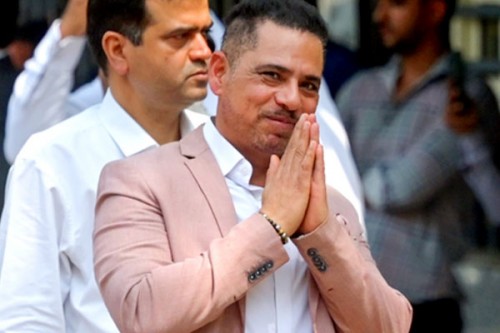 If elections are held again using ballot papers, results will be completely opposite: Robert Vadra on Bihar polls