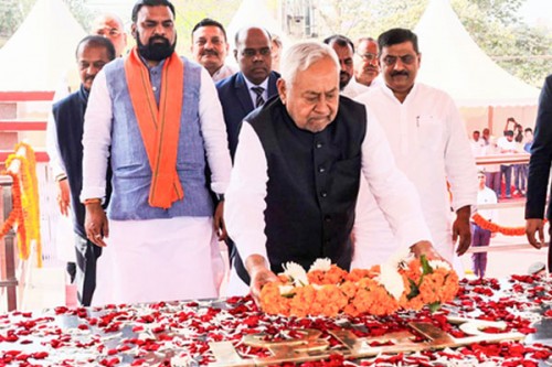 Dr Rajendra Prasad remembered on his 63rd death anniversary; CM Nitish pays floral tribute