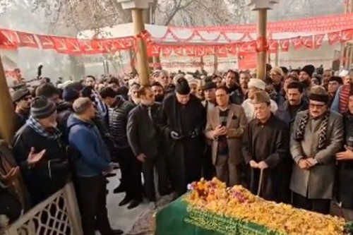 On NC founder's birth anniversary, Farooq Abdullah says J&K govt working on 'razor's edge'