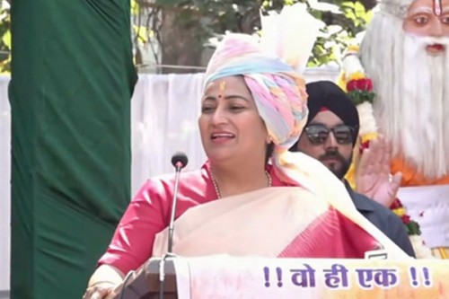 Delhi CM Rekha Gupta visits Trilokpuri, donates Rs 1 lakh for renovation of Valmiki temple