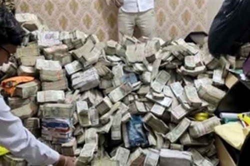 Loot model of JMM-Cong confirmed, says BJP after Rs 25 cr found in ED raid
