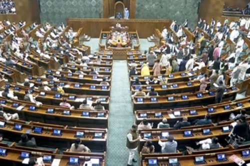 Lok Sabha pays tribute to Dharmendra, four other former members