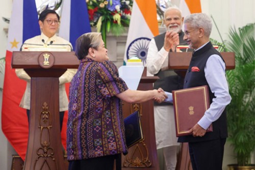 India and Philippines friends by choice, partners by destiny: PM Modi
