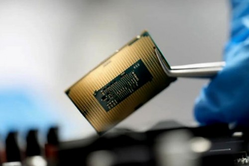 US President Trump threatens 100 pc tariffs on semiconductors, chips