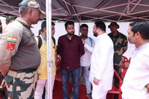 Martyred BSF officer's mortal remains brought to Patna with full state honours; tributes pour in