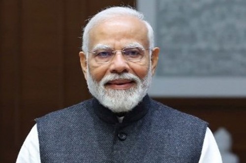 PM Modi lands in Kochi to launch development projects, kick-off NDA's poll campaign