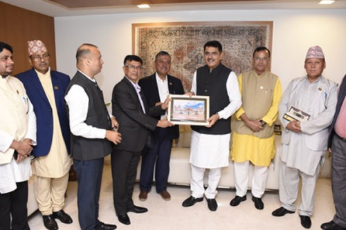 Nepal parliamentary delegation visits Gujarat Assembly, praises use of technology