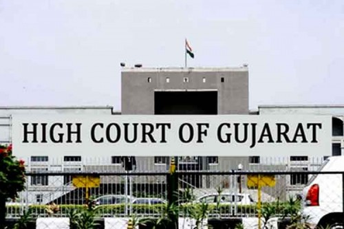 Gujarat HC rejects Asaram Bapu's plea, allows govt to reclaim encroached land