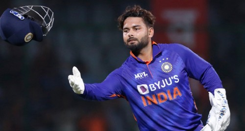 Rishabh Pant be given the opportunity to open, can go gung-ho in the powerplay: Dinesh Karthik