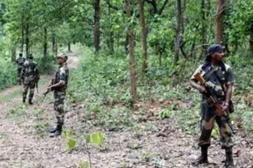 Massive crackdown on Maoists on Chhattisgarh-Telangana border, three killed