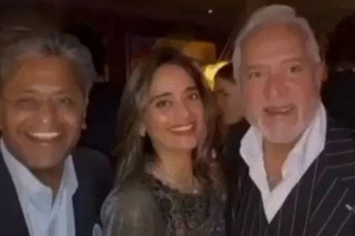 After 'two fugitives' remark, Lalit Modi issues apology to Indian government