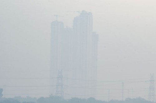 Delhi-NCR pollution stays locked in 'severe' level; Wazirpur, Greater Noida record worst AQI