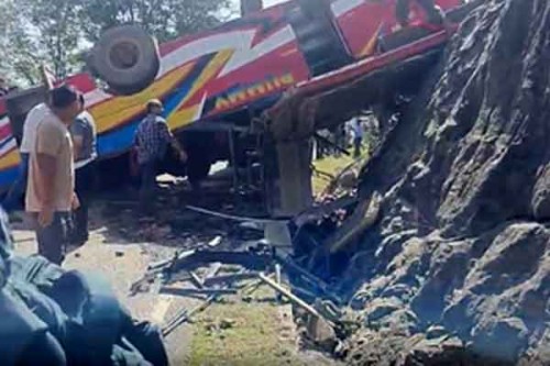 12 killed, several injured as bus overturns in J&K's Udhampur