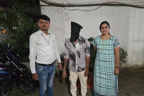 Maha woman assaulted by friend's family, raped by youth she sought help from in Dombivli