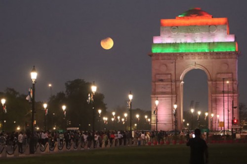 India Gate to go dark tonight as world observes Earth Hour 2026