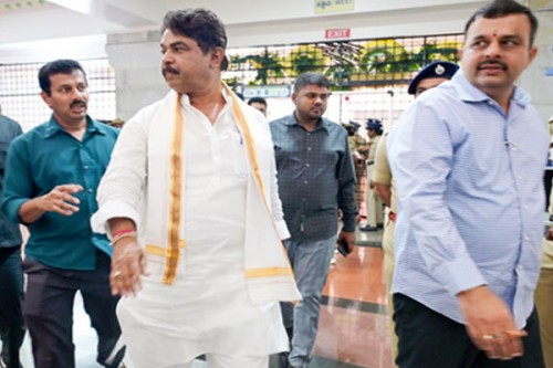 Karnataka government should deal with issue of illegal Bangladeshis in state with an iron hand: Ashoka