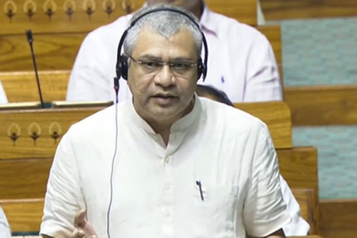 Over 12,000 special trains for Diwali, Chhath; discounts offered on return tickets: Minister