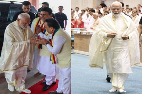 At Navkar Mahamantra event, PM Modi's special gesture in the spotlight