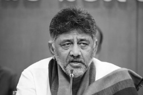 Shivakumar's cryptic X post heats up Karnataka power tussle amid Kharge's move to contain crisis