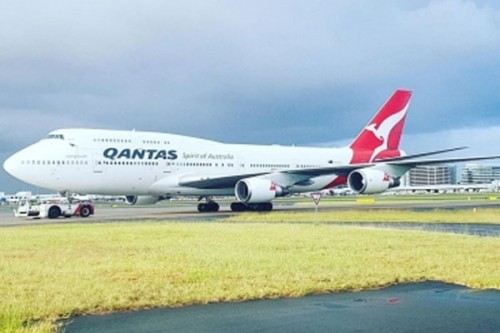 Qantas resumes Melbourne-Tokyo flights after over 3 yrs
