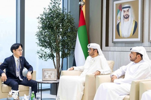 Seoul's industry minister discusses AI, energy ties with UAE counterpart