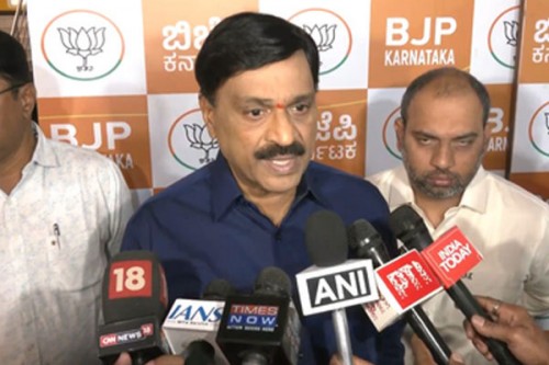 'Is this Sri Lanka?' Janardhana Reddy asks Siddaramaiah after attack on his residence